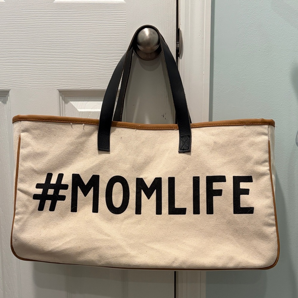 #MOMLIFE tote